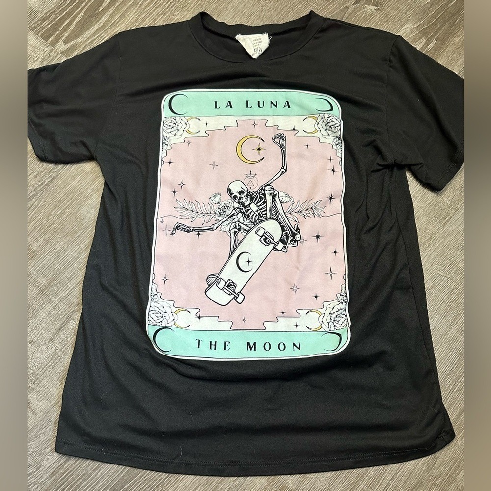 French Pastry Tee-Shirt Size XS Women's